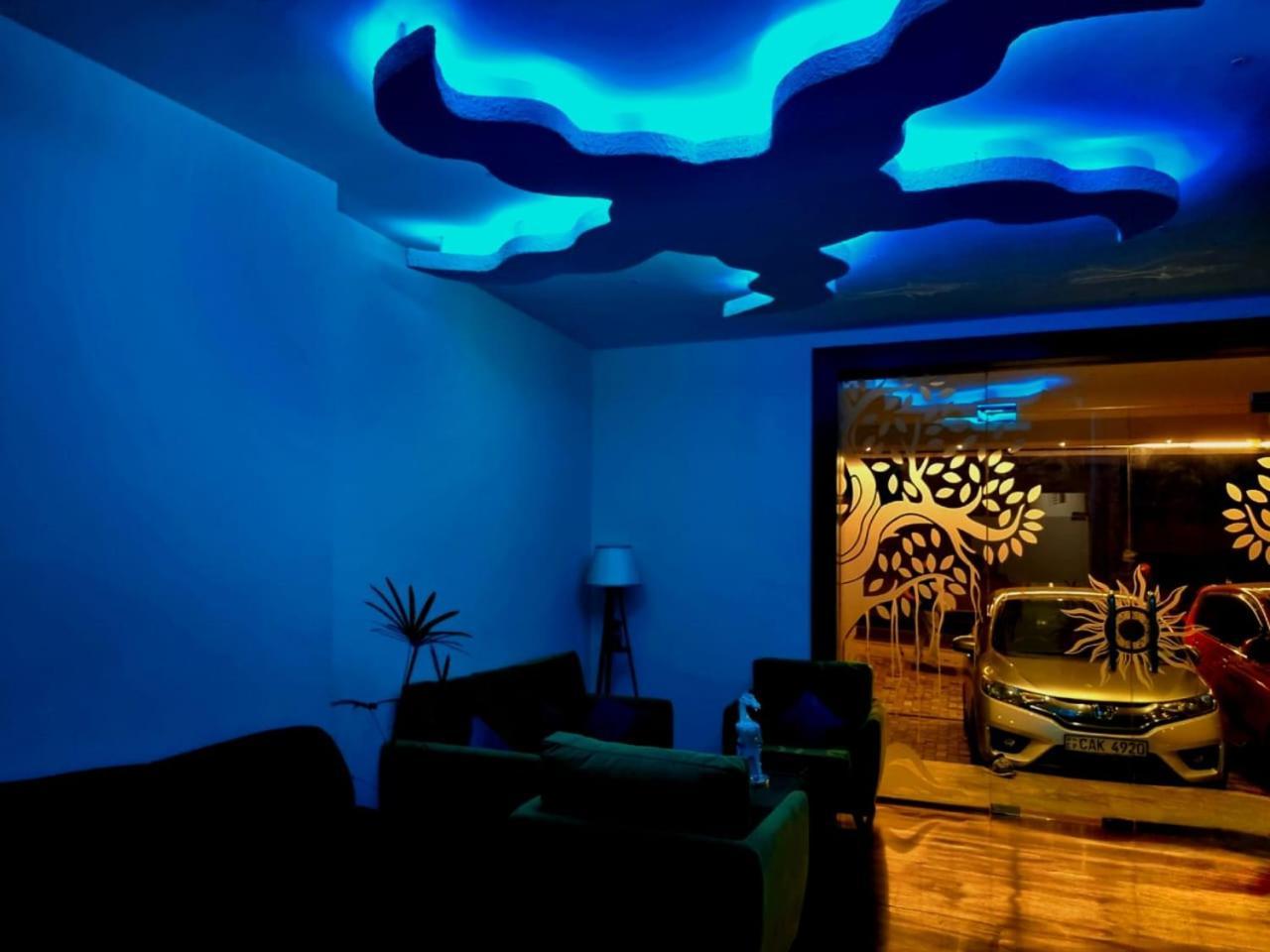 Manthra Leisure Otel Kandy Dış mekan fotoğraf
