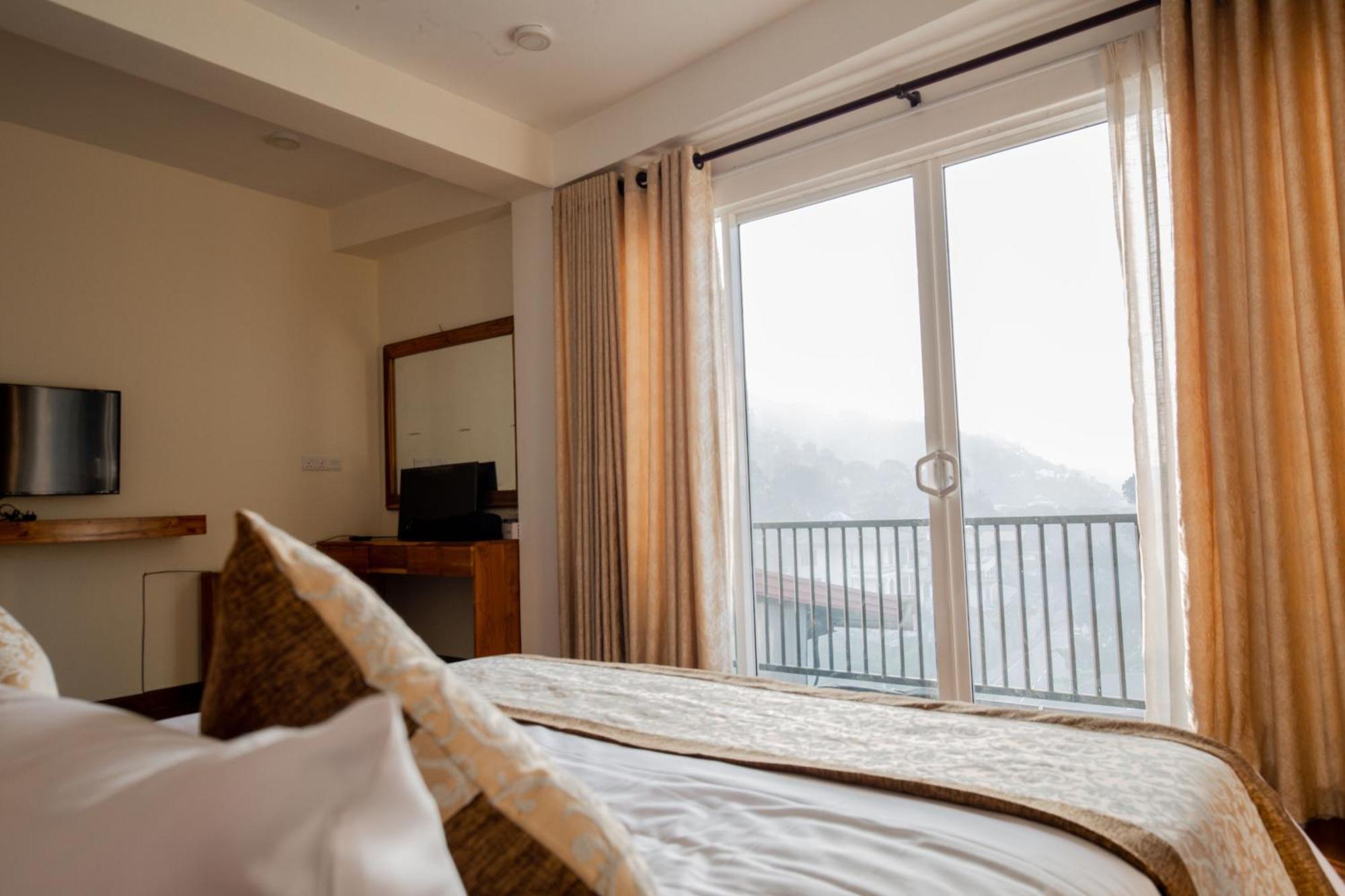Manthra Leisure Otel Kandy Dış mekan fotoğraf
